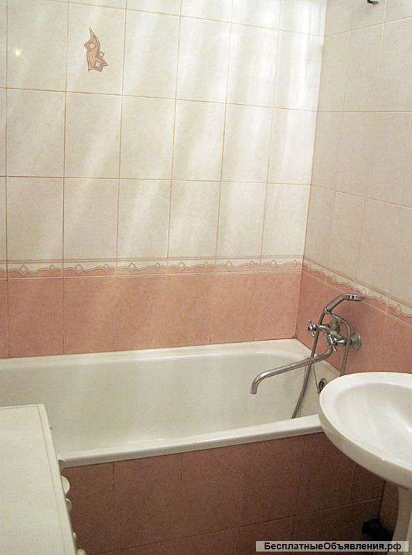 2к.кв.СЖМ Комарова Бульвар 5/10п. 50м. ремонт