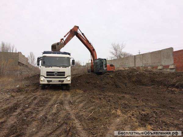 Водитель самосвала