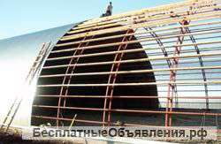Сегменты металлических ферм арочного ангара