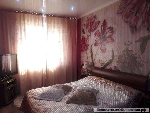 В продаже пол дома с участком, ул.Роз