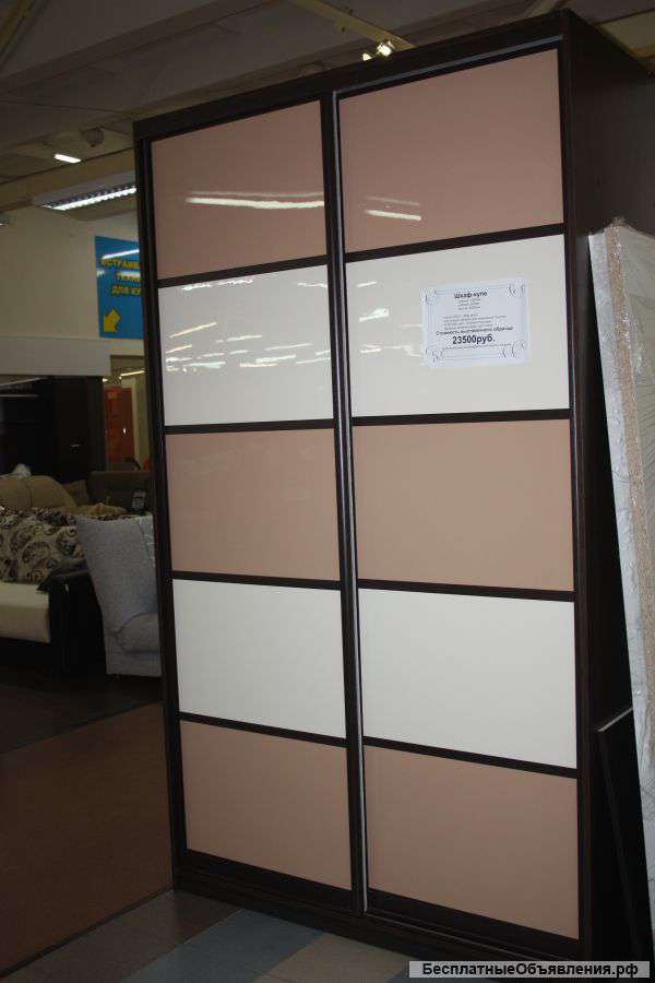 Шкаф-купе с выставки новый