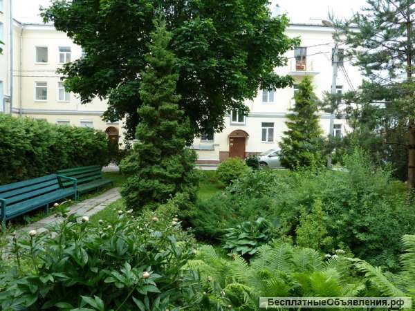 Трехкомнатная квартира на Волжской набережной в историческом центре Ярославля