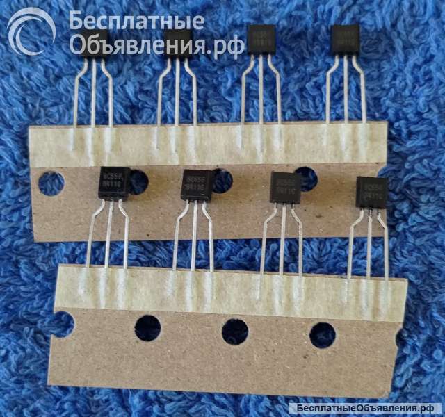 BC556B, PNP, TO-92, 0,5W, 65V, 0,1A, 150MHz Транзистор оригинальный НОВЫЙ и ДЕМОНТАЖ