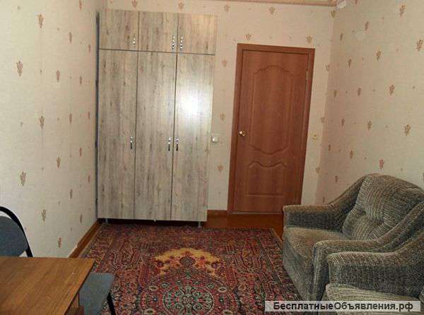 Сдаю 2к.кв. пр. Ленина 1/3кирп. 40м. ремонт