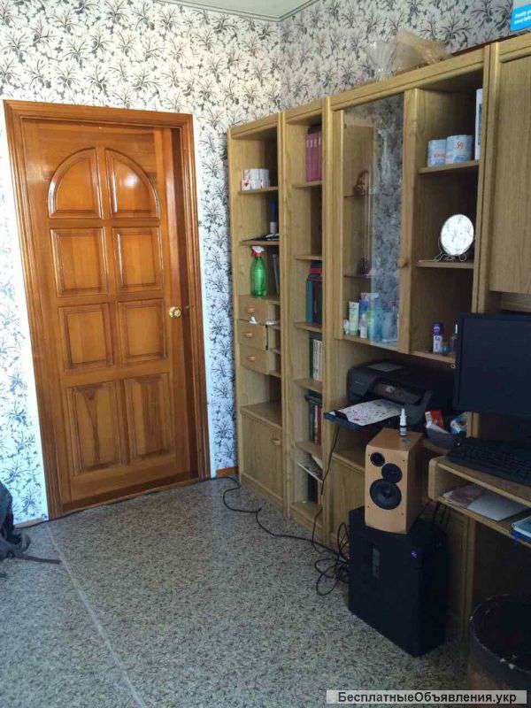 Сдам комнату для девушки