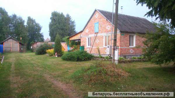 Дом-дача на берегу озера в живописном месте Беларуси