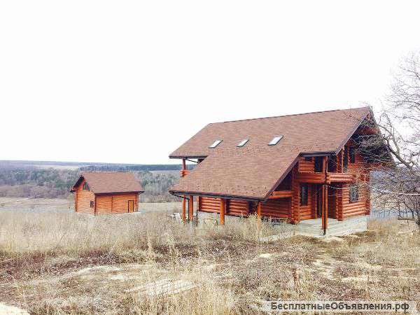 Новый (2014 г.п.) современный бревенчатый дом площадью 166 м2