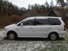 Mitsubishi Chariot Grandis белый минивэн, 2001 г., правый руль, пробег 170 000 км.