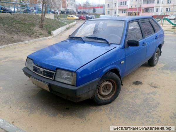 ВАЗ 21093 синего цвета