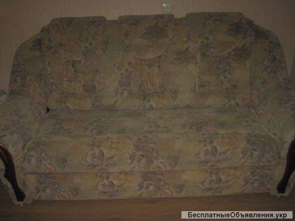 Расскладной диван и два кресла расскладных