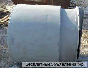 Емкости нержавеющие, объем — 0,8 куб.м., рубашка
