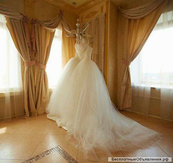 Продам свадебное платье