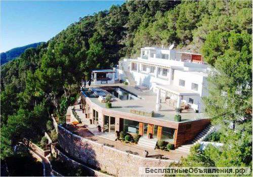 Элитная вилла в Эс Кубельс, Испания