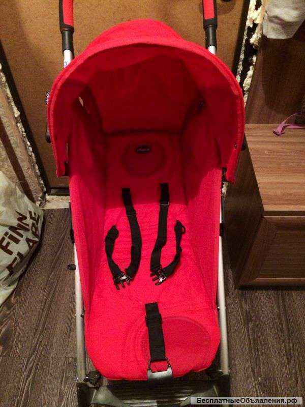Продам прогулочную коляску