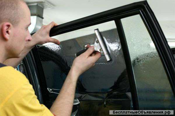 Требуется ТОНИРОВЩИК