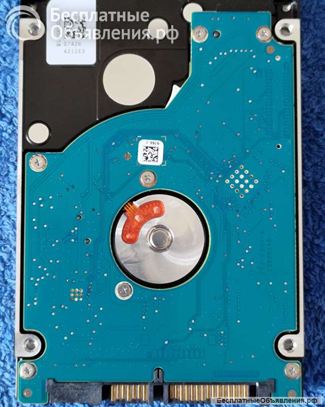 Жесткий диск Seagate 750GB ST9750420AS SATA 2.5" оригинальный