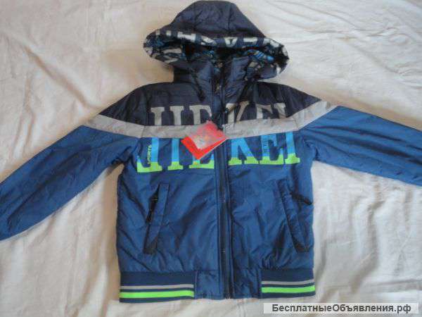 Курточка ветровка двухсторонняя новая на 3 – 4 года