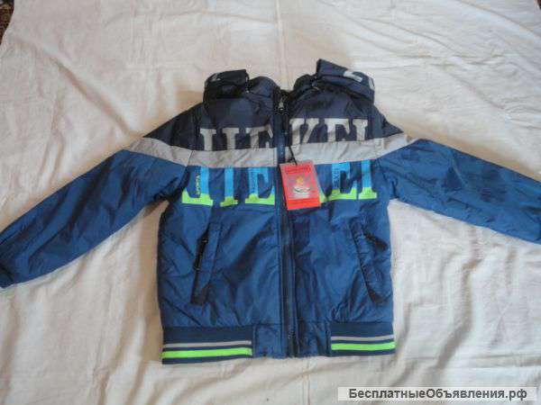 Курточка ветровка двухсторонняя новая на 3 – 4 года