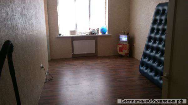 Сдаю 1 ком.кв.-студию, 10 т.р.