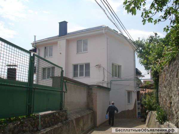 Продам дом в центре Ялты
