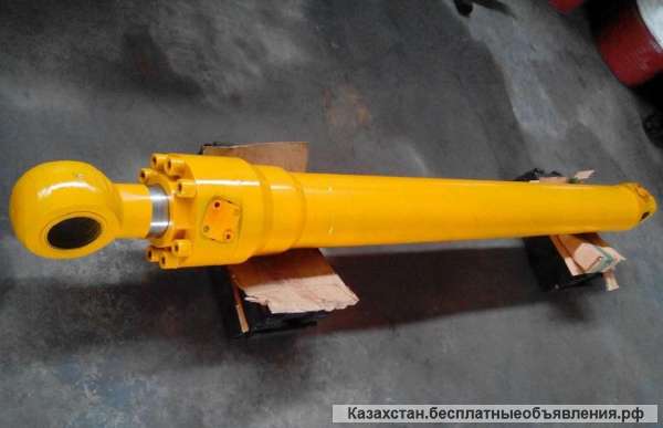 Гидроцилиндр рукояти РС-400-7 707-01-0F690