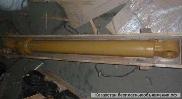 Гидроцилиндр ковша РС-400-7 707-01-0F700