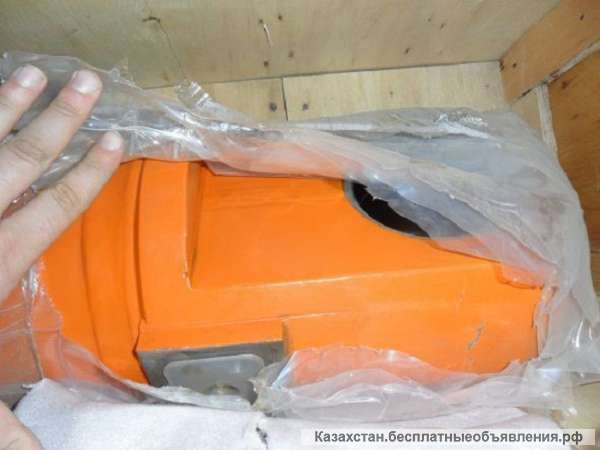 Гидроцилиндр ковша 4628635 ZX-330-3