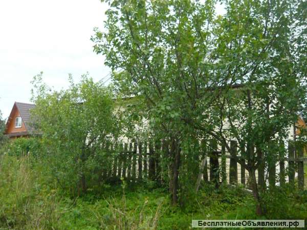 Земельный участок 660 кв.м