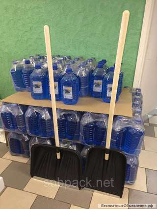 Лопаты снегоуборочные. Очень прочные и легкие. Стальное прессованное лезвие.