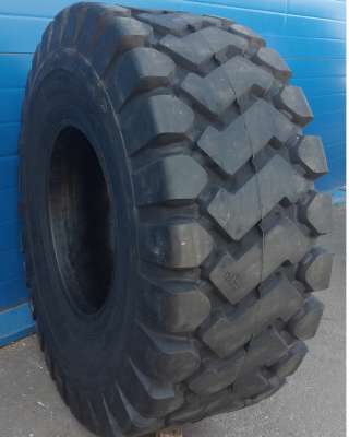 Шина 20.5-25 20PR QH812 TL - для погрузчика (протектор разрывная волна)