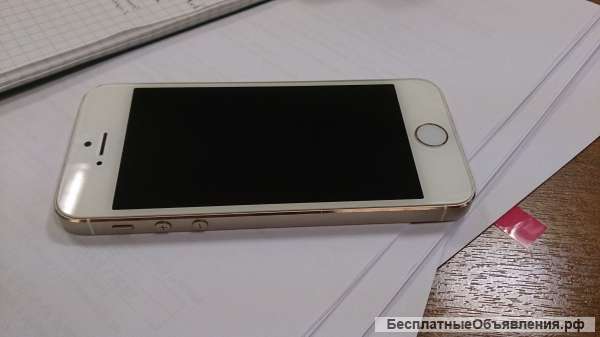 IPhone 5S 32 ГБ цвет золотой