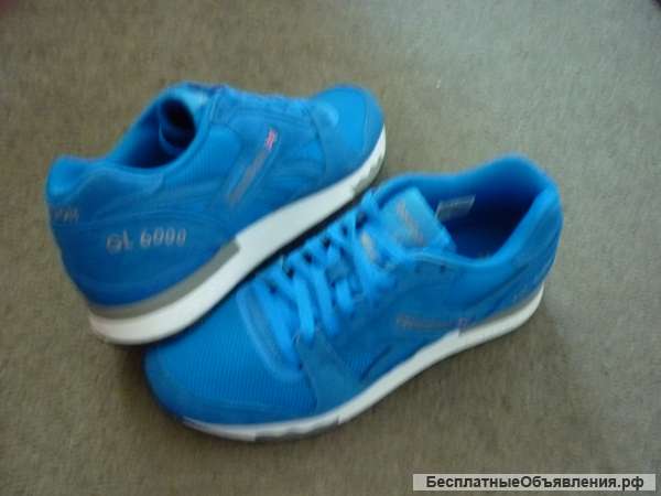 Новые кроссовки Reebok GL6000 размер 40-41