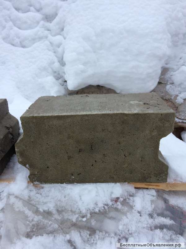 Блок фундаментный