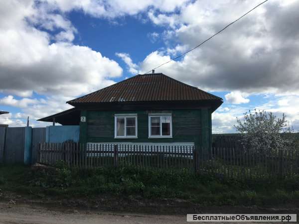 Дом с земельным участком