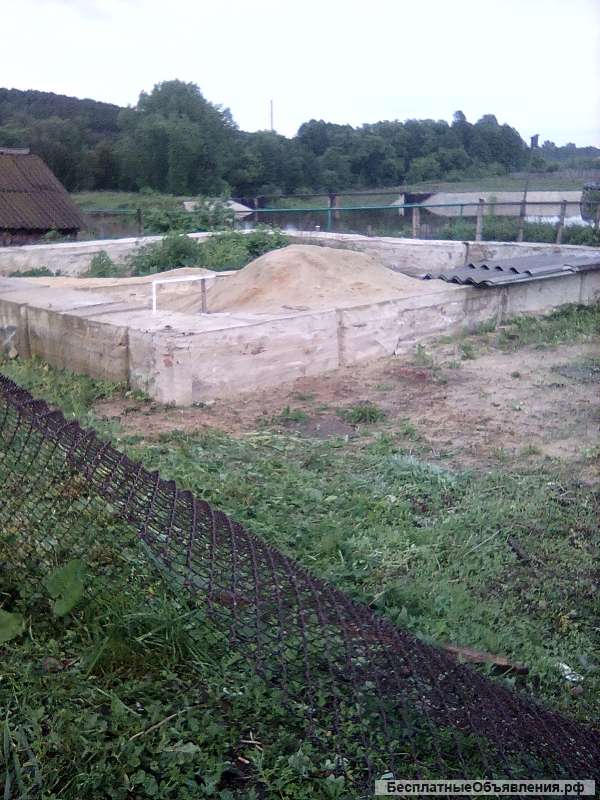 Земельный участок