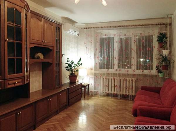 Сдаю 3к. кв. ул. Текучева 9/10кирп. 62м. ремонт