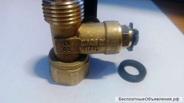 Кран, тройник с шаровым клапаном 1/2"х1/2"х1/4"