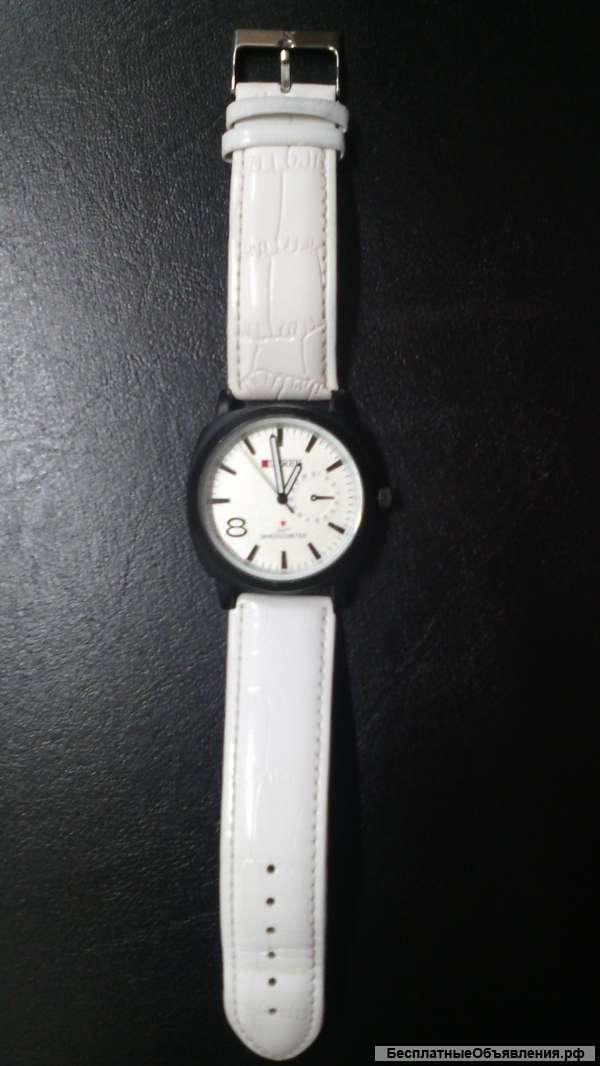 Наручные часы CURREN M8139