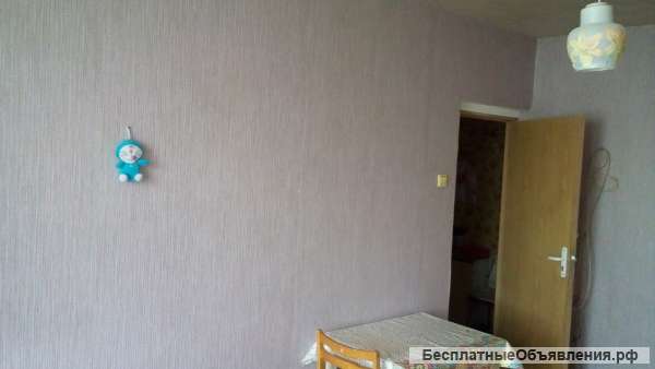 Сдам комнату в 3-х комнатной квартире