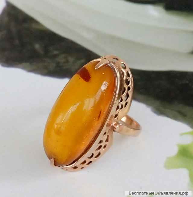 Кольцо-перстень с янтарем золото 585 винтаж
