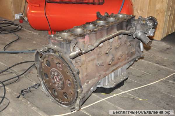 Двигатель 2JZ GE 3.0 БЕЗ ГБЦ