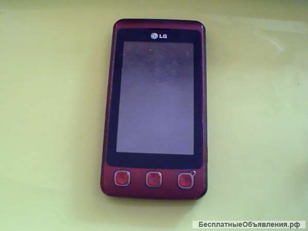 Телефон LG KP500
