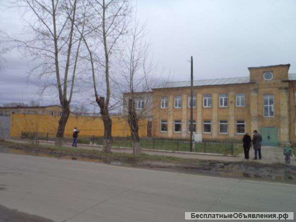 Пpoдaю 2этаж здaниe+земель участ, 4входа,забор,1помещS-649,5м2и зем уч S-3348м2 офис помещ,2хэтаж пр