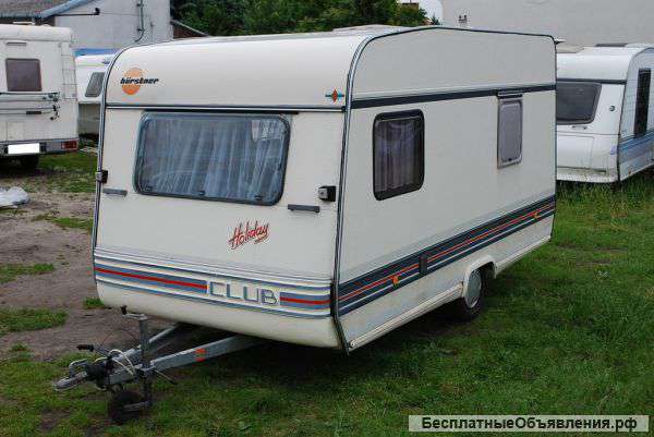 Прицеп дом – дача  BUERSTNER  3853