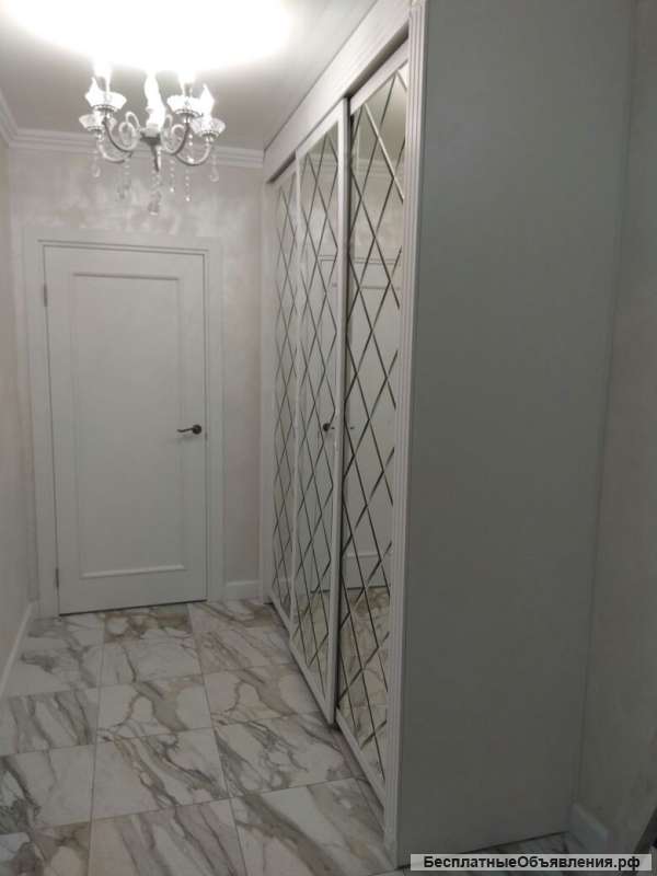 Шкаф с фацетом