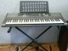 Cинтезатор Yamaha PSR R300+стойка в подарок