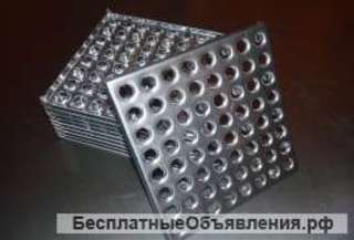 Из наличия плитка перфорированная (32 и 64 отверстия)