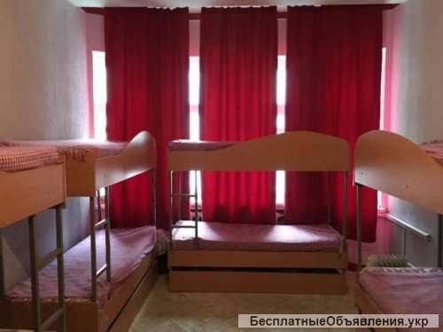 Хостел. Общежитие. Метро Площадь Льва Толстого.