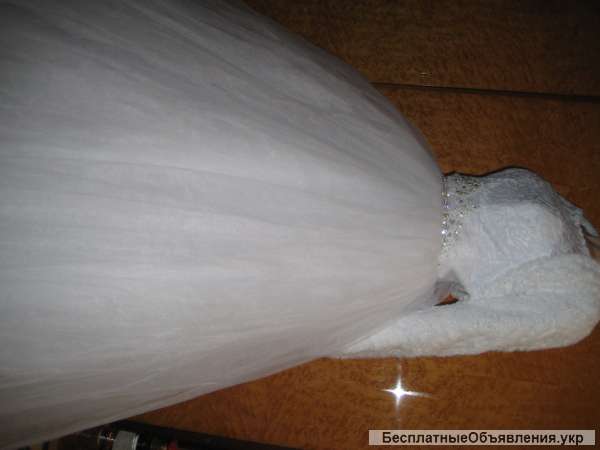 Пышное, красивое свадебное платье + балеро в подарок
