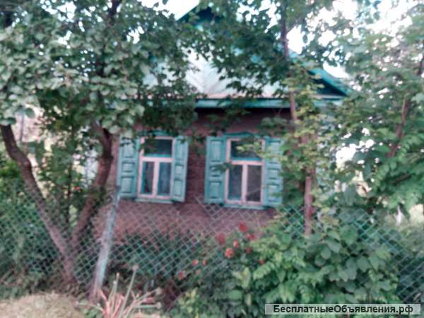 Дом с земельный участком